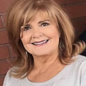 Meet your Posher, Debbie